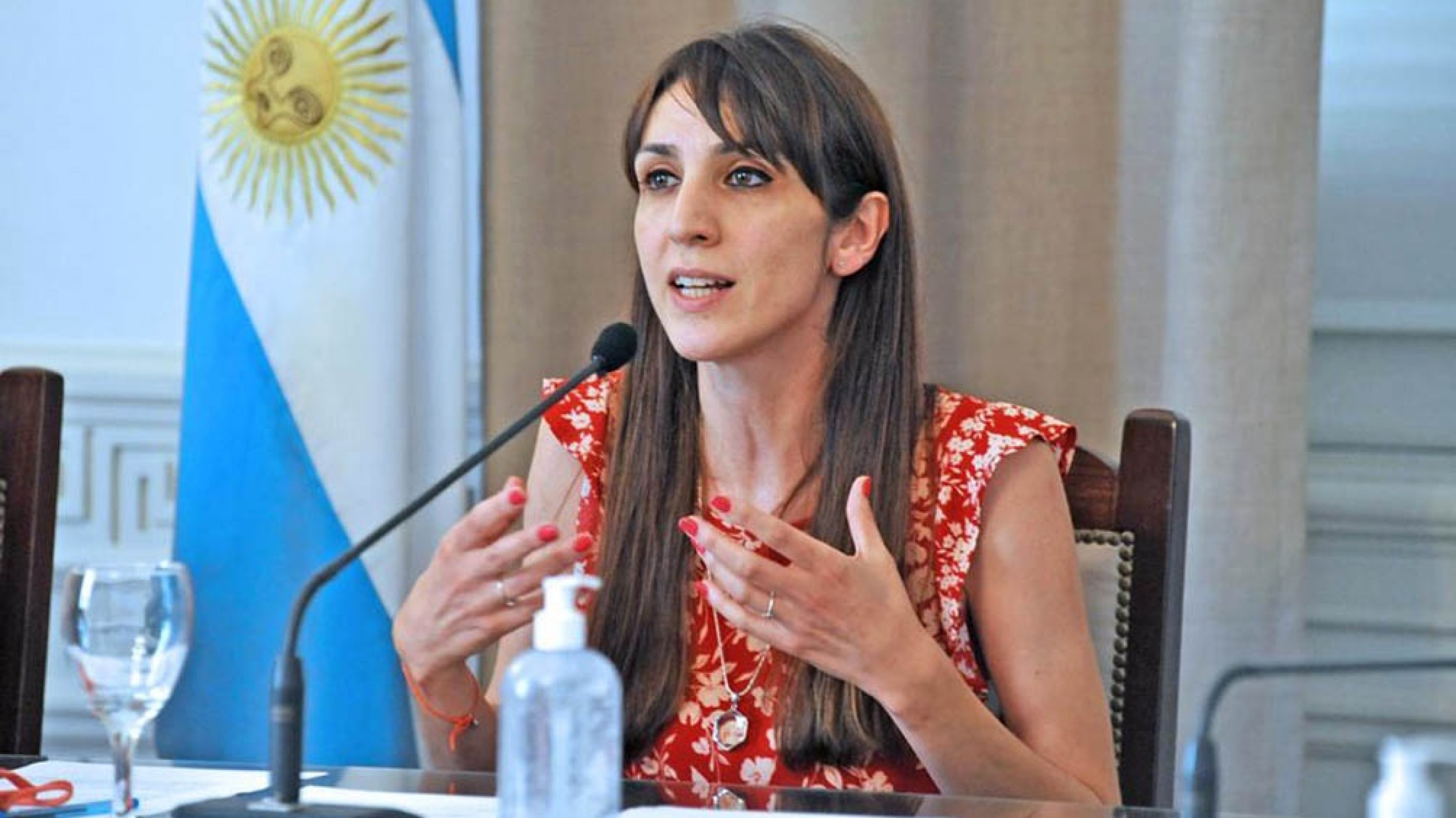 Mariana Larroque: "Trabajamos para aplicar y territorializar la Ley de Parto Humanizado"